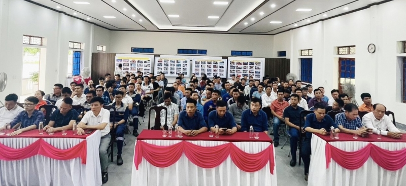 CĐCS thành viên phối hợp với Công ty CP Cảng quốc tế Lào - Việt: Tổ chức Hội nghị đối thoại tại nơi làm việc